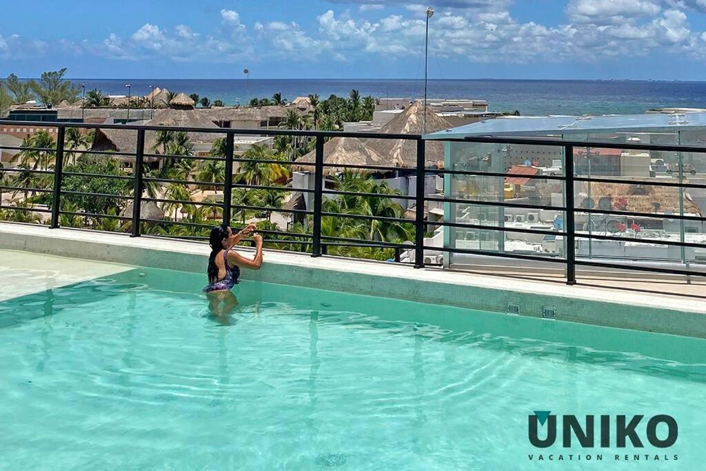 1 Block To The Beach 2Br 6Pax Rooftop Pool King Bed Плая дел Кармен Екстериор снимка