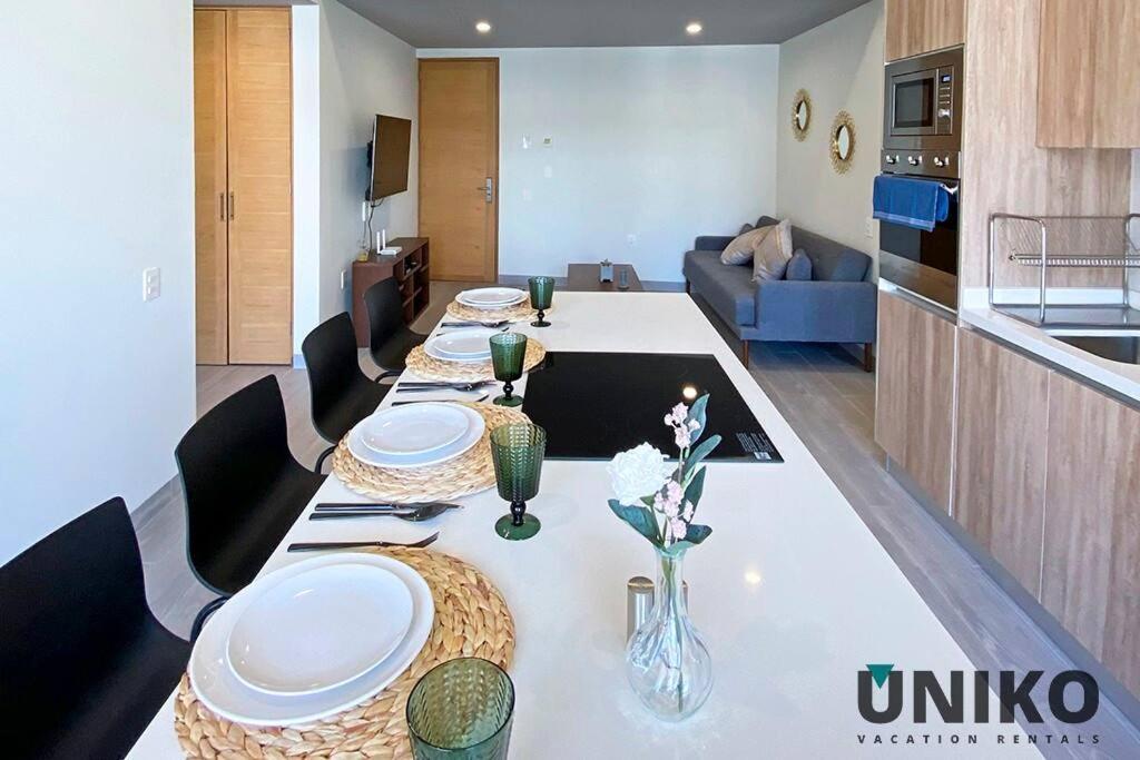 1 Block To The Beach 2Br 6Pax Rooftop Pool King Bed Плая дел Кармен Екстериор снимка