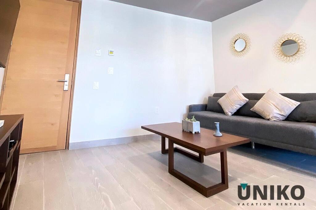 1 Block To The Beach 2Br 6Pax Rooftop Pool King Bed Плая дел Кармен Екстериор снимка